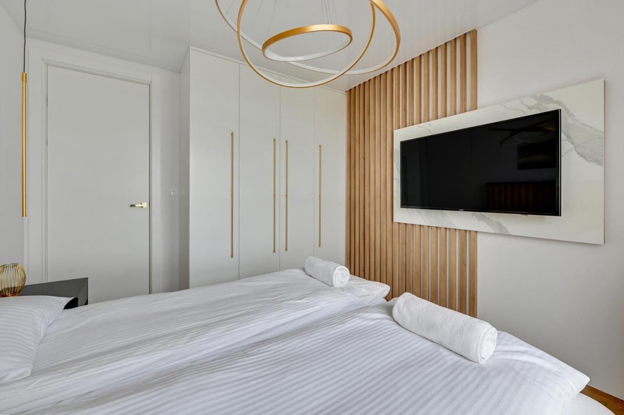 Luxury Voyager - Sea View Apartment Gdansk Exterior photo